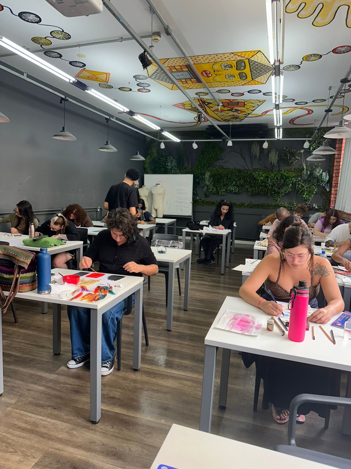 INMODE - Sala de aula criativa